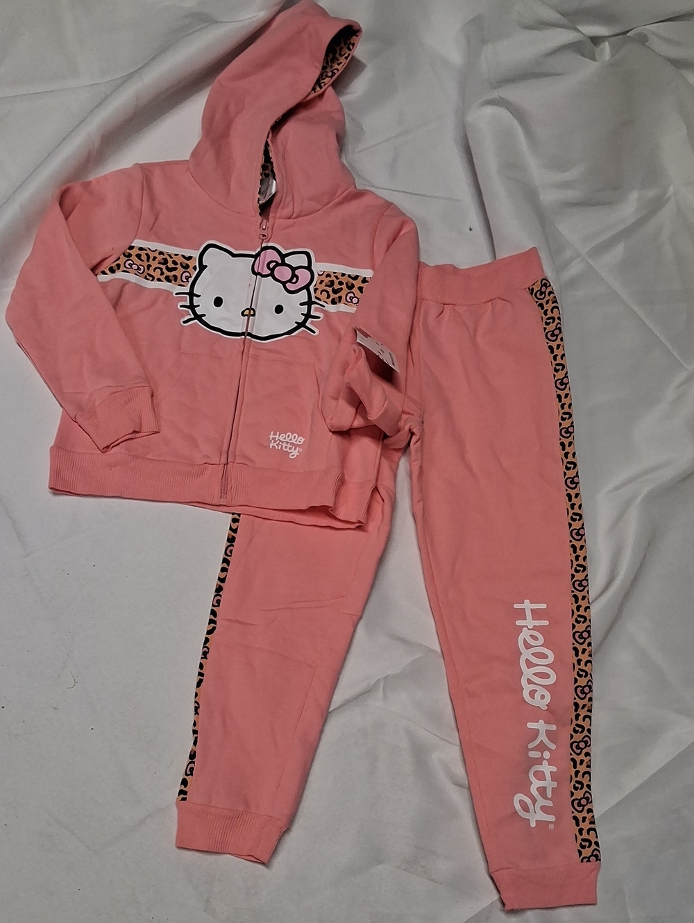 NWT Hello Kitty Pink Hoodie and Jogger Set with Leopard Trim Size 7